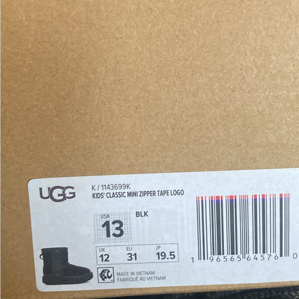 UGG Black Suede Boots with Side Zipper - Picture 4 of 4